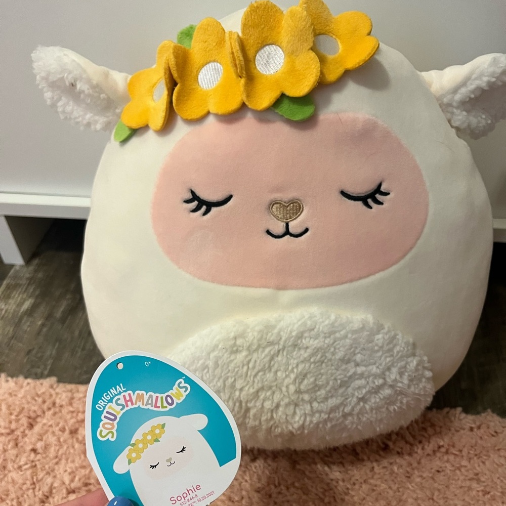 Sophie the Sheep Squishmallow with Flower Crown TAGS DETACHED